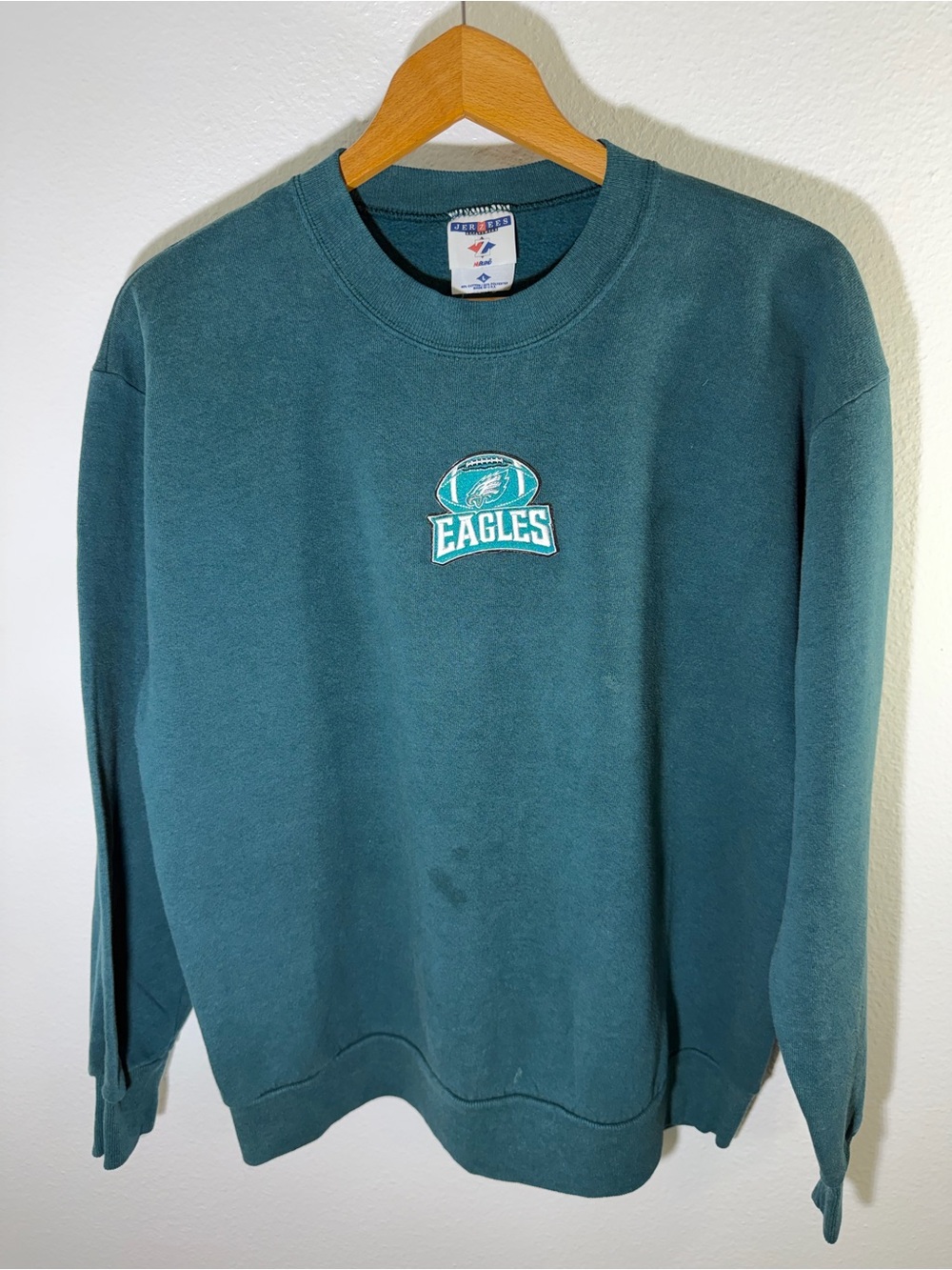 Vintage Eagles Embroidered Crewneck Sweatshirt